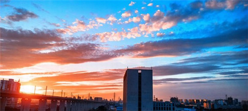 思味坊鸭血粉丝汤