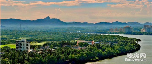 现在在灵寿县有多少家小九老火锅加盟店，灵寿县加盟一个重庆火锅店需要多少资金